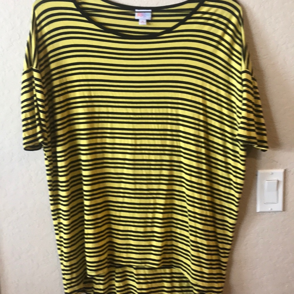LuLaRoe Irma size M